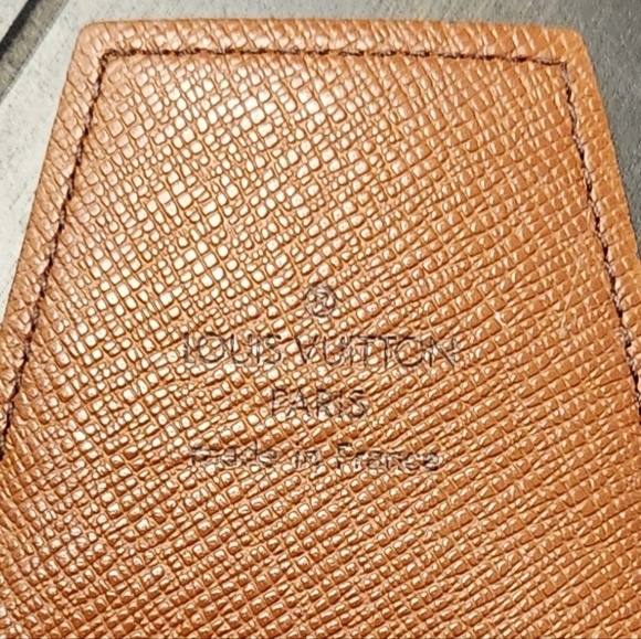 LOUIS VUITTON Etui Cigarette/Accessory Case Authentication #CT0026 - Picture 11 of 16